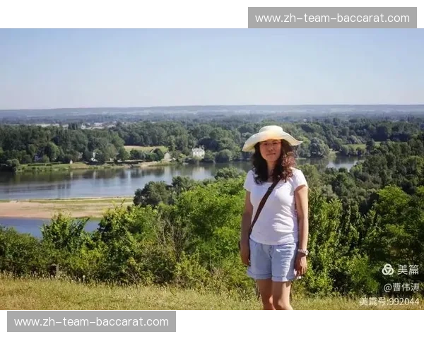 法兰西的浪漫与北欧的凛冽：一场跨越山海的足球对决